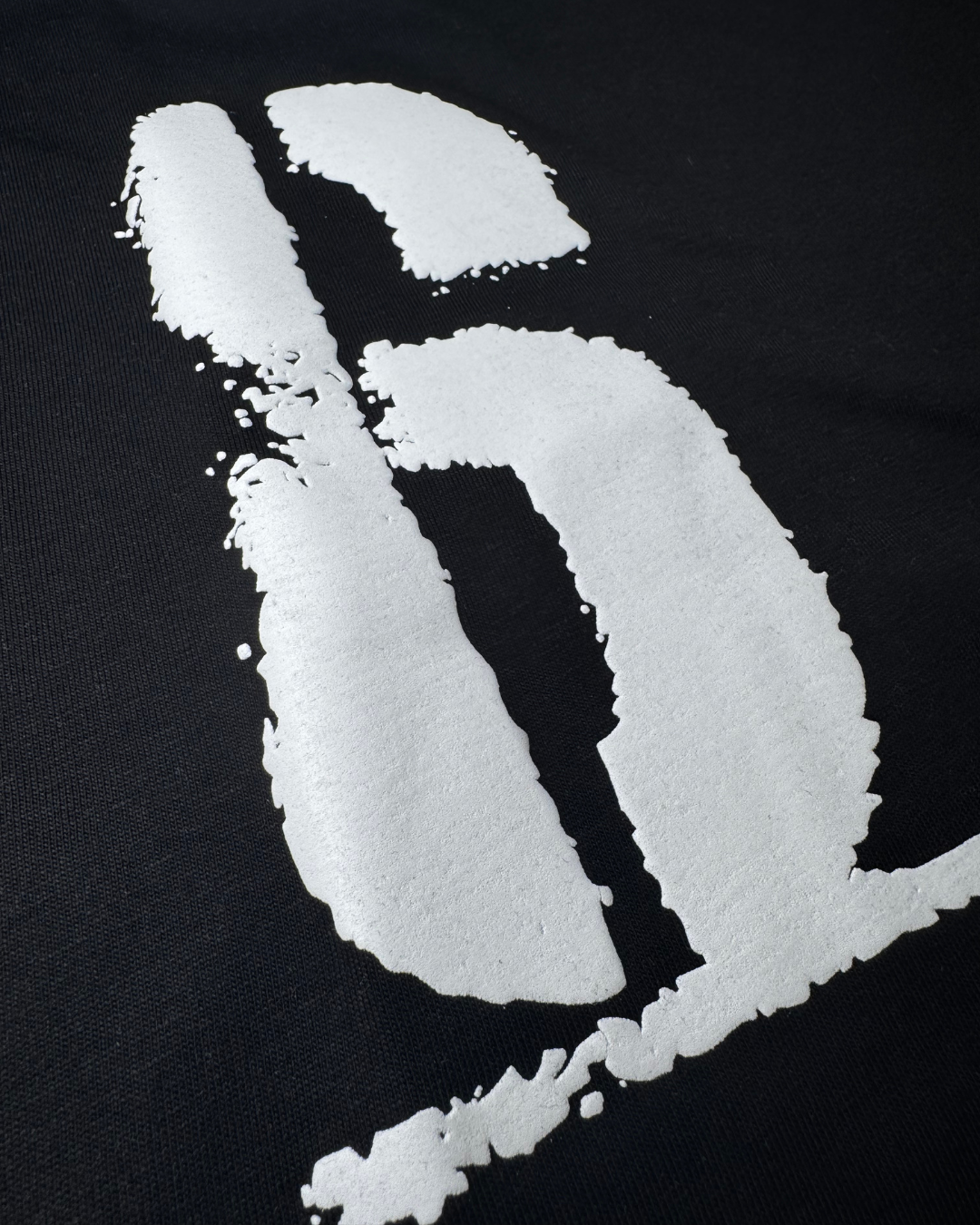 Oversized black short-sleeved t-shirt - The 6