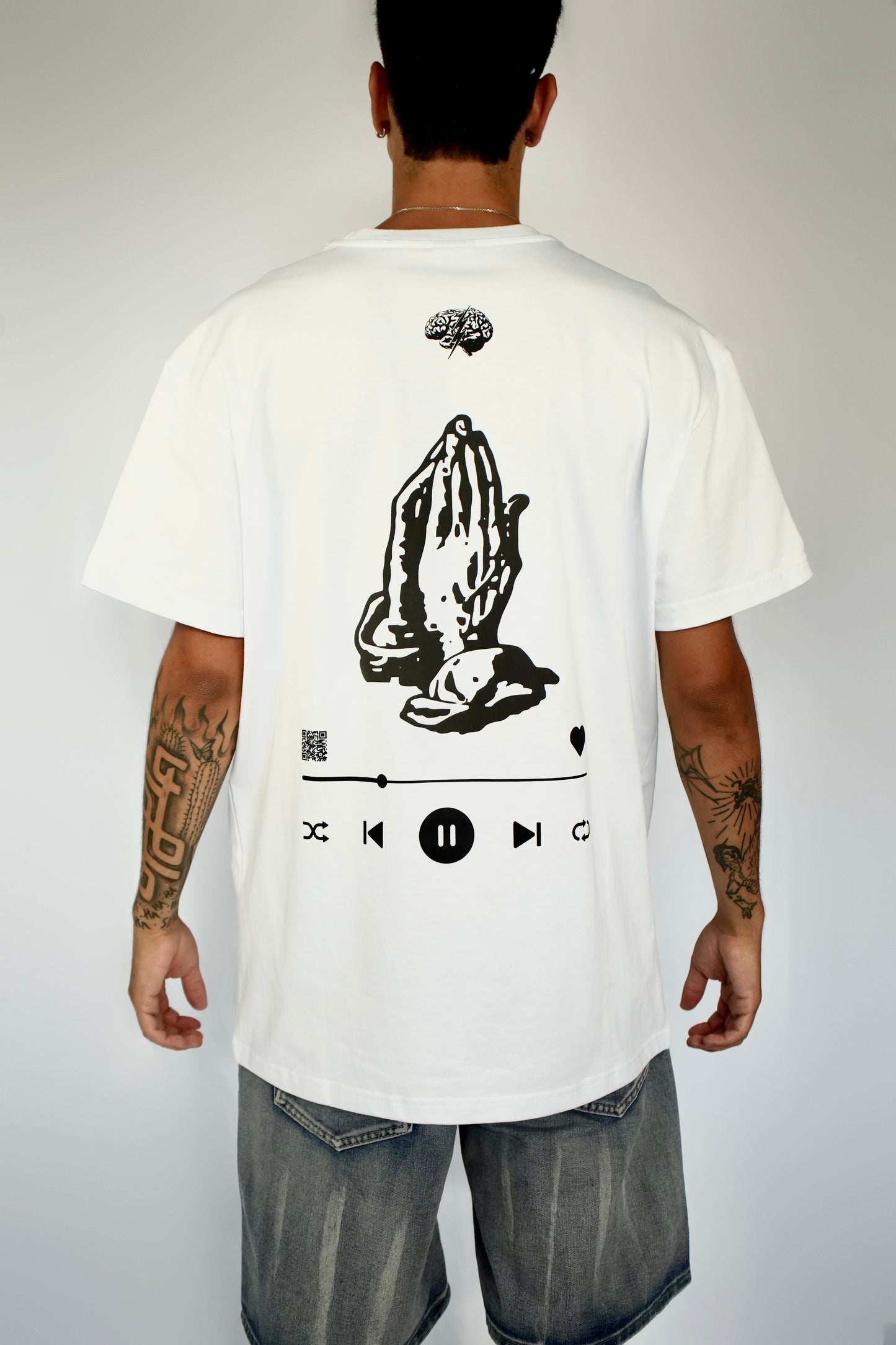 White oversized short-sleeved t-shirt - The 6